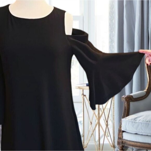 RALPH LAUREN Black Cold Shoulder Flowy Bell Sleeve Dress- Size 12 - Picture 10 of 15
